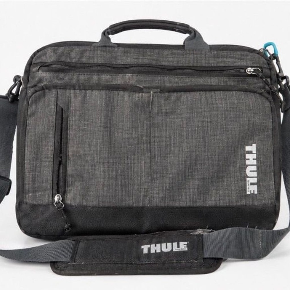 Thule Stravan Deluxe Laptop Bag Attache Messenger Briefcase